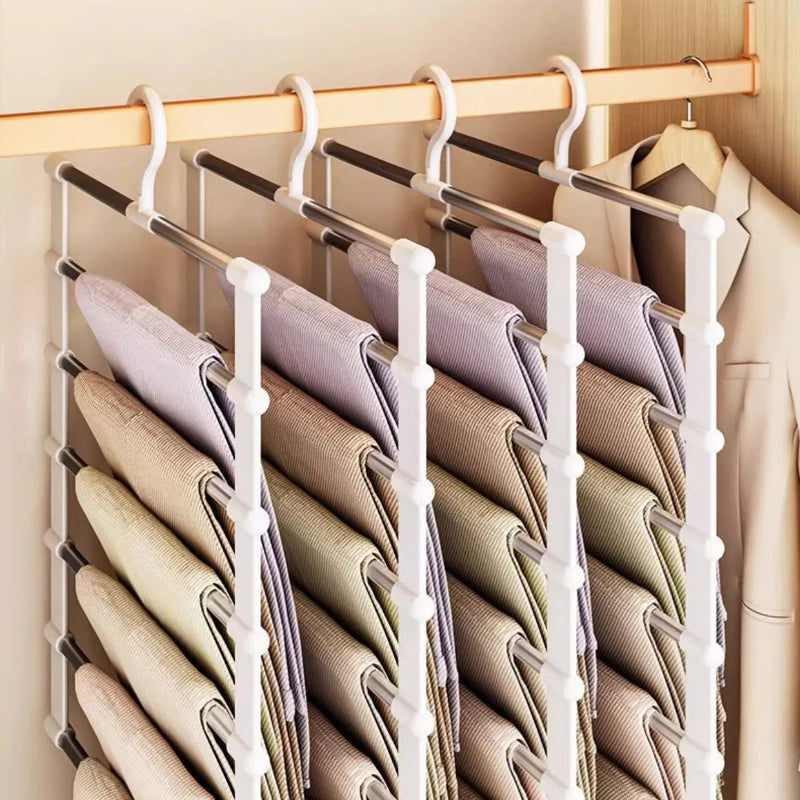 Multifunktionaler Kleiderständer – Platzsparend und praktisch