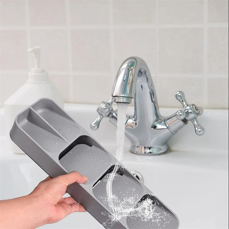 Multifunktionaler Besteck-Organizer mit Fächern für die Schublade